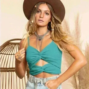 Twisted tank top